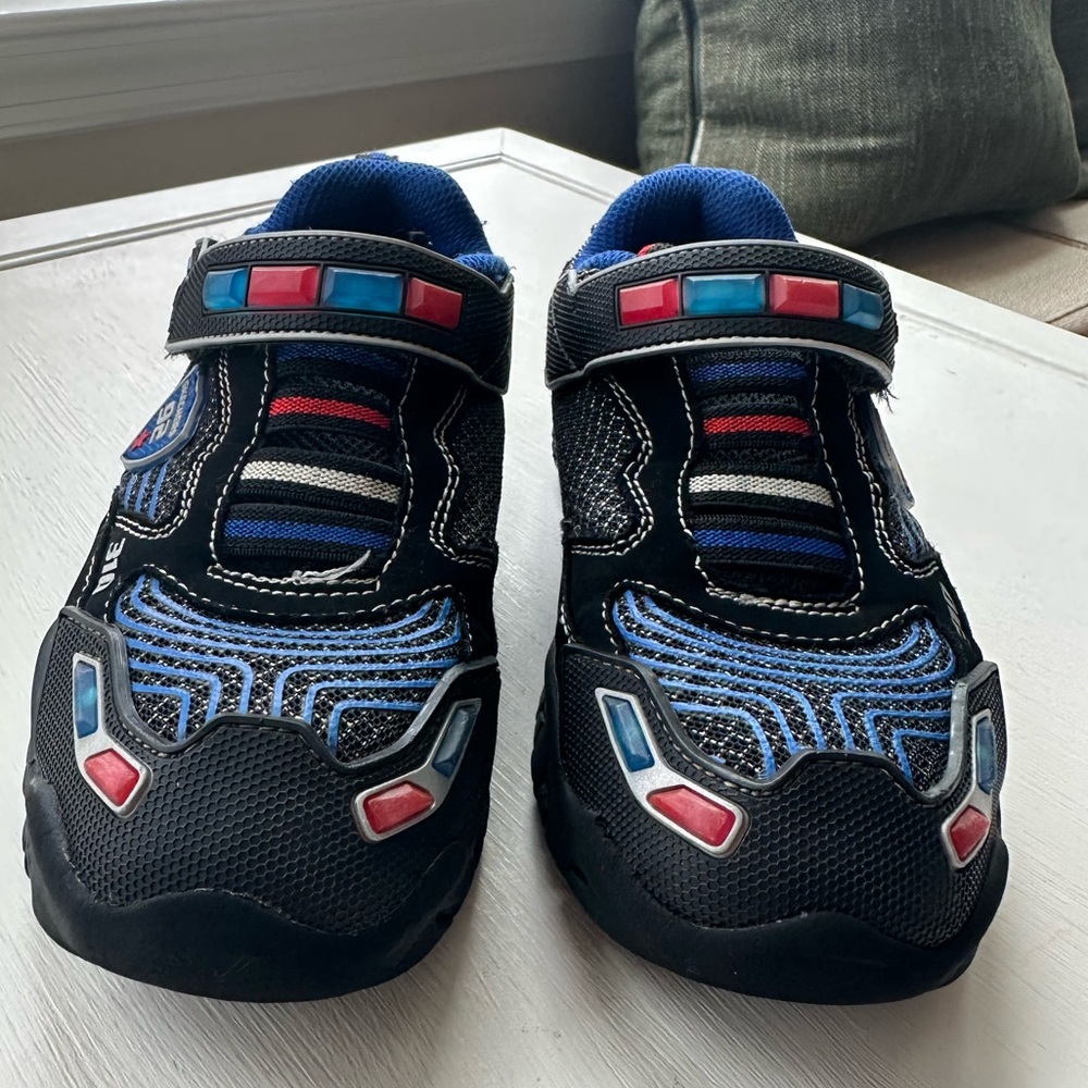 Skechers Hot Lights Damager III Police . PREOWNED/USED